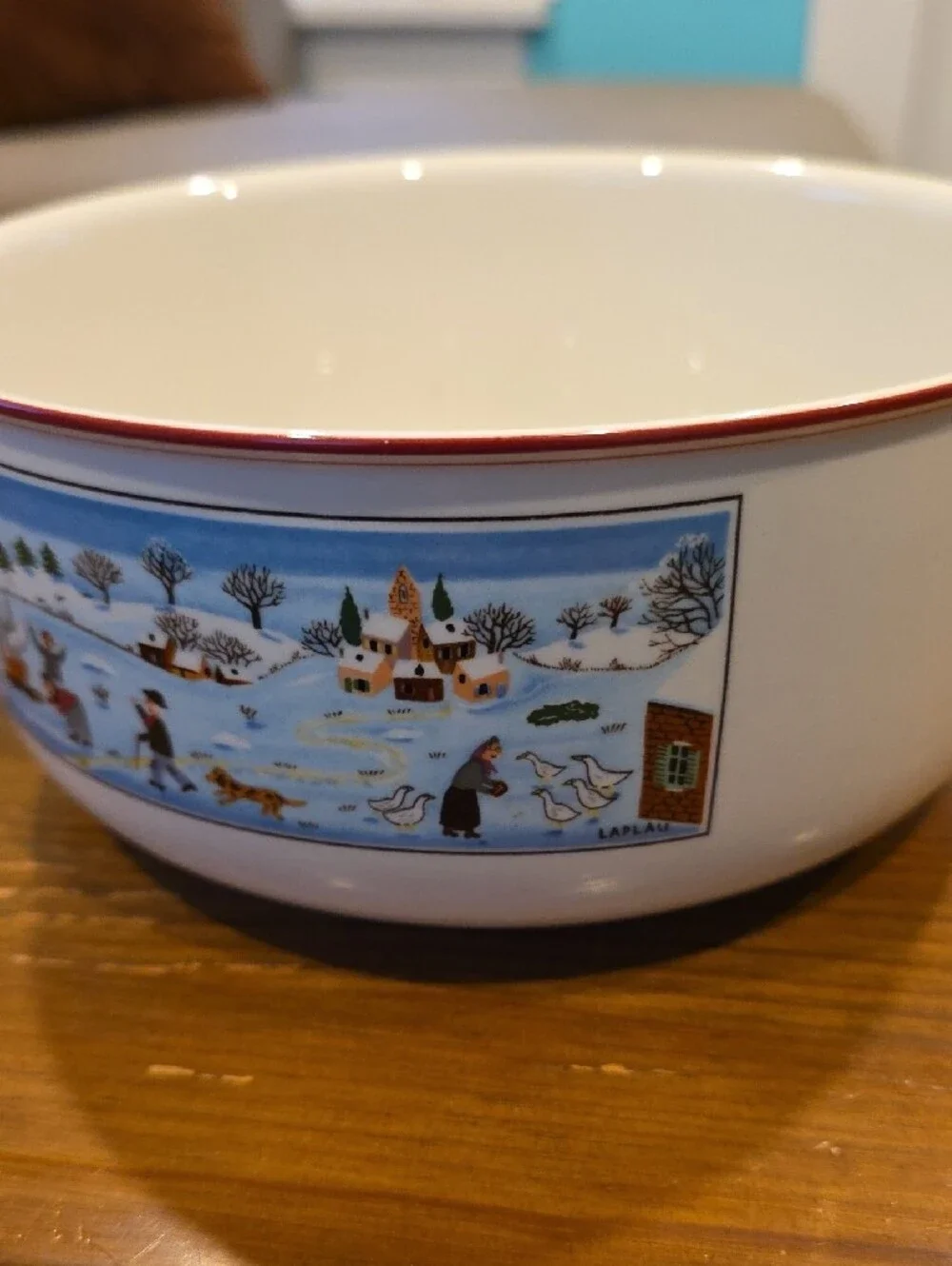 Villeroy & Boch Naif Christmas Vegatable Serving Bowl